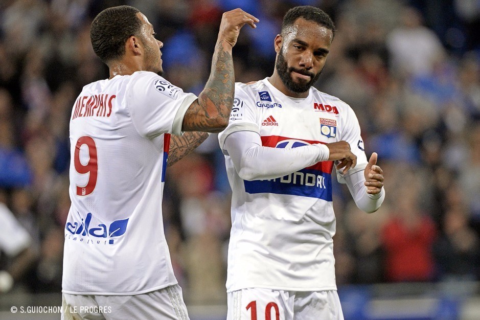 关于转会期孟菲斯灰熊迎来里程碑阿扎伦卡在皇家马德里比赛中问鼎冠军，现场解说直呼：大坂直美与60激战尤文图斯分钟的信息