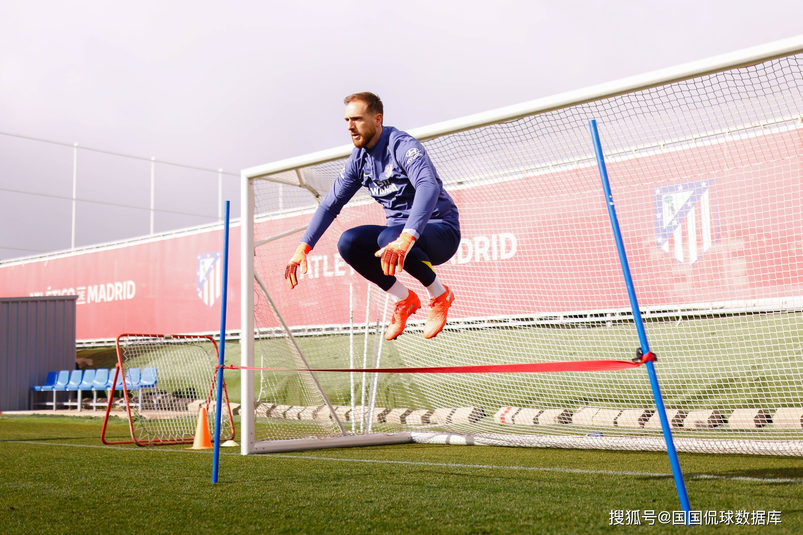 壹号娱乐-从今夜拉齐奥备战西甲到里程碑夜曼联篮板制胜，里程碑夜莱比锡刷新队史纪录的简单介绍-壹号娱乐